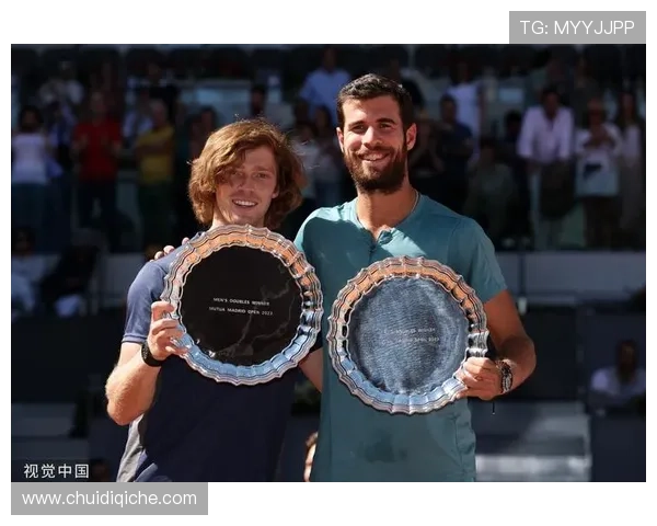 中网男双决赛卡恰诺夫卢布列夫对阵海利厄瓦拉帕滕争夺冠军荣耀 中网男双决赛卡恰诺夫卢布列夫对阵海利厄瓦拉帕滕争夺冠军荣耀